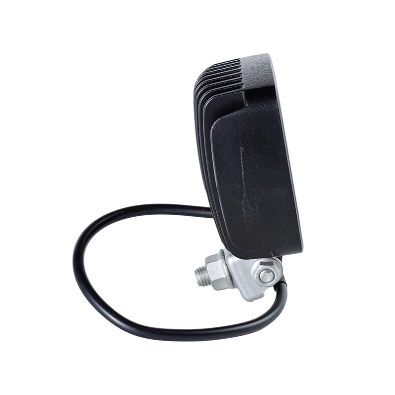 শিল্প যানবাহনের জন্য IP67 004 হেভি-ডিউটি ​​6-LED ওয়ার্ক লাইট