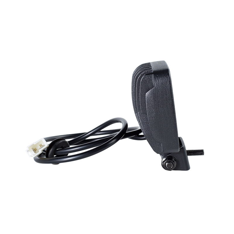 শিল্প যানবাহনের জন্য IP67 003 হেভি-ডিউটি ​​6-LED ওয়ার্ক লাইট