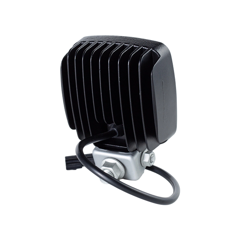 শিল্প যানবাহনের জন্য IP67 004 হেভি-ডিউটি ​​6-LED ওয়ার্ক লাইট