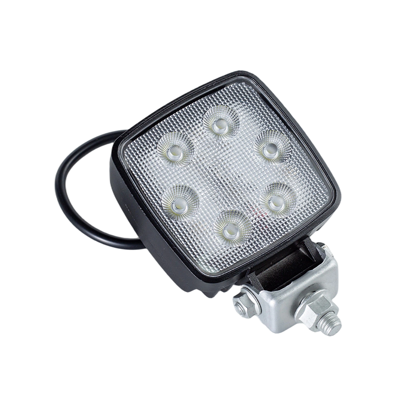 শিল্প যানবাহনের জন্য IP67 004 হেভি-ডিউটি ​​6-LED ওয়ার্ক লাইট
